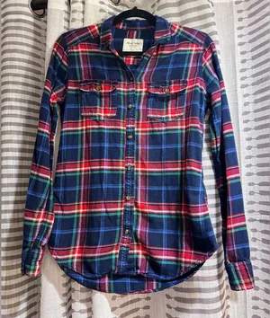Abercrombie & Fitch Plaid flannel button down thumbnail 1