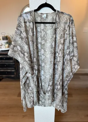 Aerie O/S Snakeskin Print Sheer Kimono Cover-Up thumbnail 1