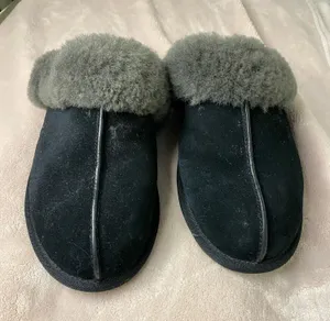 UGG Scuffette II Suede Slippers in Black/Grey women size 7 thumbnail 1