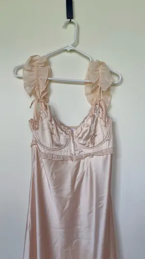 Champagne Boutique Maxi Dress thumbnail 3