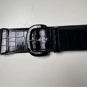 Black Croc-Embossed Stretch Buckle BeltFashion Accessory Sz S thumbnail 9