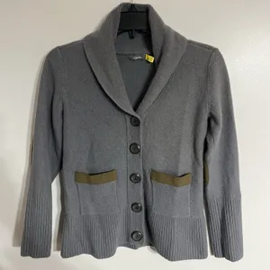 Cabelas 100% Lambs Wool Leather Elbow Patch Cardigan Size‎ Small Gray Shawl Neck thumbnail 1