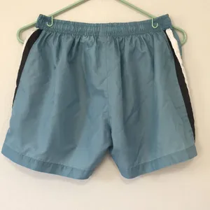 Nike • Turquoise Blue Pin stripe Runnings Shorts with Pockets Size Small thumbnail 4