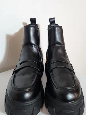 Circus by Sam Edelman Black Chelsea Loafer Platform Lug Sole Boots Size 9 thumbnail 3