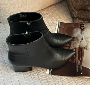 Steve Madden NIX black leather pointed toe retro block heel ankle boots 8.5 thumbnail 1