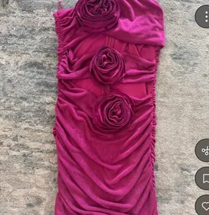 Revolve Pink Semi Formal Dress thumbnail 2