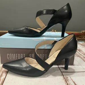 LIFE STRIDE SOFT SYSTEM SUKI BLACK CROSS‎ STRAP PUMPS thumbnail 1