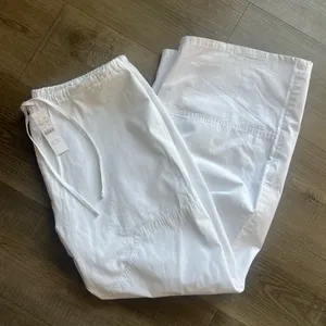J. Crew Luna pant in cotton poplin thumbnail 4