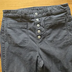 American Eagle Corduroy Flare Pants Gray Stretch Button Fly Women’s 14 Short Y2K thumbnail 8
