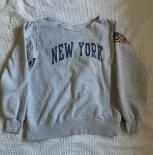 Brandy Melville Off-The-Shoulder sweatshirt  thumbnail 1