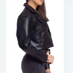 BLANKNYC High Standard Vegan Faux-Leather Crop Moto Jacket Black Size S Small thumbnail 2