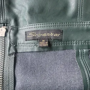 Dark green faux leather zip up skirt, size M thumbnail 4