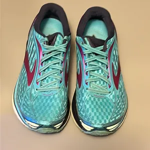 Brooks ascend 4 guiderails thumbnail 7