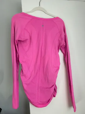 Lululemon Swiftly Tech Long Sleeve Shirt thumbnail 2