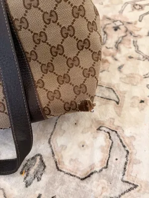 Gucci Shoulder Bag thumbnail 3