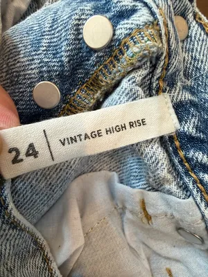 PacSun Light Blue High-Rise Distressed Denim Shorts - Size 24 - C31-041 thumbnail 4