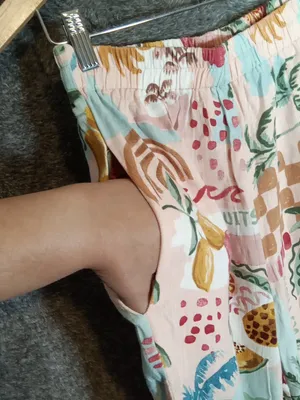 Paper Heart Wideleg Tropical Fruit Print Art To Wear Vacation Beach Womens Small thumbnail 4