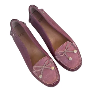 EUC UGG Leather Brinley Driving Moccasins / Loafers Rose Size 7 thumbnail 1
