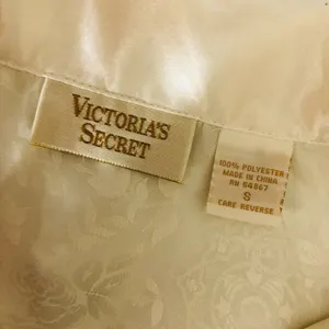 Victorias Secret Pajama Top Vintage Gold Label Satin Floral Button Front Ivory S thumbnail 3
