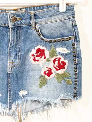 Free People Floral Embroidered Denim Mini Skirt Size 26 thumbnail 3