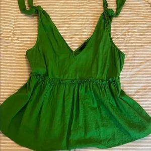 Who what wear adjustable strap top thumbnail 1