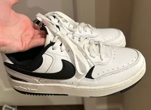 Casual Shoes thumbnail 1