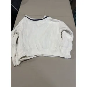 Abercrombie & Fitch Women's V-Neck Chunky Cropped White Knit Academia Sweater‎ M thumbnail 6