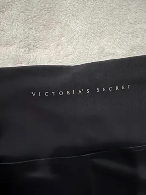 Victoria's Secret Black Logo Yoga Leggings thumbnail 3