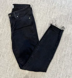 Jeans thumbnail 1
