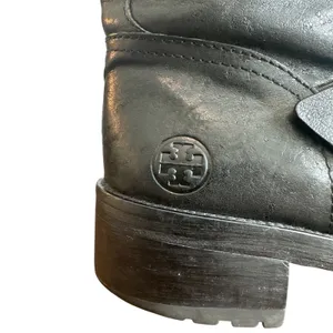 Tory Burch Chrystie Moto Boots Black Leather Buckle Lug Sole 8.5 thumbnail 12
