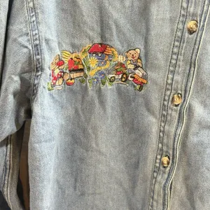 Vintage Way To Go Blue Denim Button Down Women’s S Embroidered Shirt Cottagecore thumbnail 2