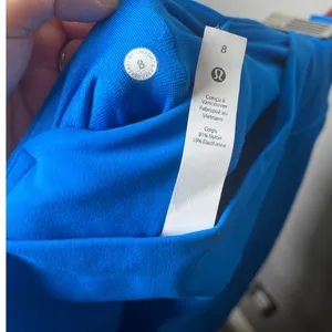 Lululemon High Rise Align w/ pockets crop leggings buttery soft size 8 thumbnail 4