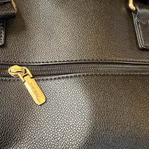 Black Laptop Shoulder Bag, 15.6" thumbnail 9