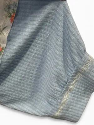 L POL Light Blue and Floral Patchwork V-Neck Top thumbnail 7