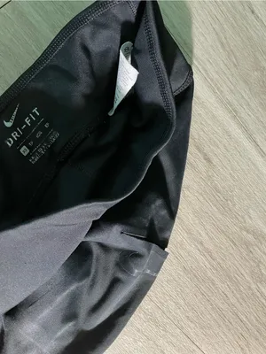 Nike Black High-Waist Performance Leggings thumbnail 2