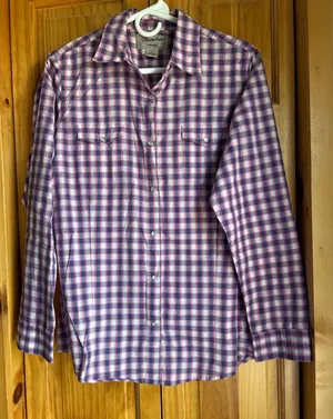VT Wrangler Wrancher Women's L‎ Western Pearl Snap Button Down Long Sleeve thumbnail 1