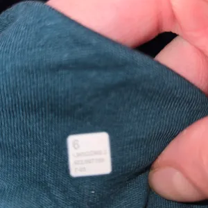 Lululemon Athletica Blue Track Pants with Elastic Waistband and Tapered Fit thumbnail 4