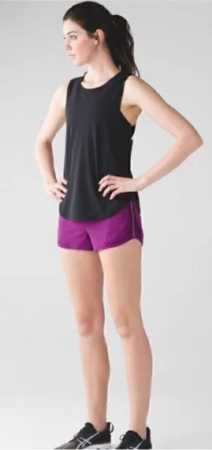 Lululemon Making Moves Short In Regal Plum Sz 4 thumbnail 1