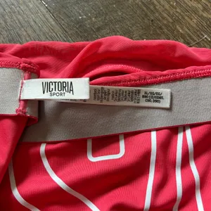 Victoria‎ Sport Pink Racerback Wireless Pullover Sports Bra for Women XL thumbnail 6