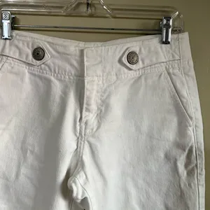 Levi’s white capri pants 4‎ thumbnail 3