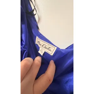 Bee Darlin Royal Blue One Shoulder Ruched Formal Mermaid Gown Size 5/6‎ thumbnail 4