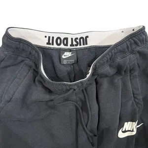 Nike Drawstring Sweatpants in Black, Size L thumbnail 2