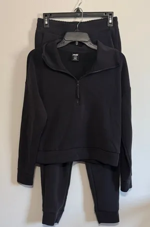 Avia Black Quarter-Zip Sweatshirt and Joggers 2 piece Set thumbnail 1
