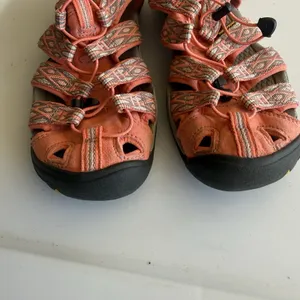 Keen Clearwater CNX Sandals Womens 8.5 Outdoor Hiking Water Shoes thumbnail 3