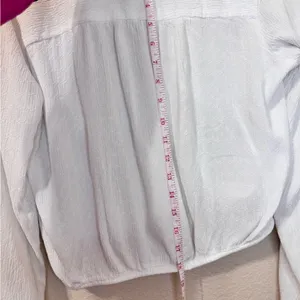 American Eagle Outfitters White Wrap Blouse size M thumbnail 8