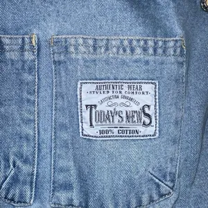Today’s News vintage 90’s light wash Y2K slouchy 34 denim overalls thumbnail 2