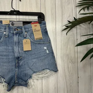 NWT Levi’s SilverTab Distressed High Rise Mom Shorts size 27 NEW thumbnail 5