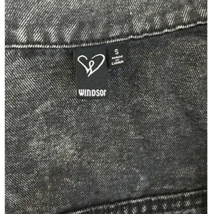 Windsor Women Small Acid Wash Denim‎ Gray Jacket Grunge Punk Biker Distressed thumbnail 5