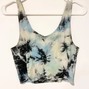 Victoria's Secret PINK Womens Size Medium Tie Dye Lounge Crop Tank thumbnail 4