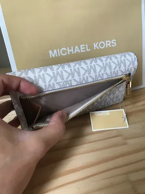 Michael Kors Wallet thumbnail 6